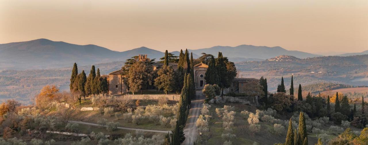 Tenuta Castelgiocondo Montalcino Bagian luar foto