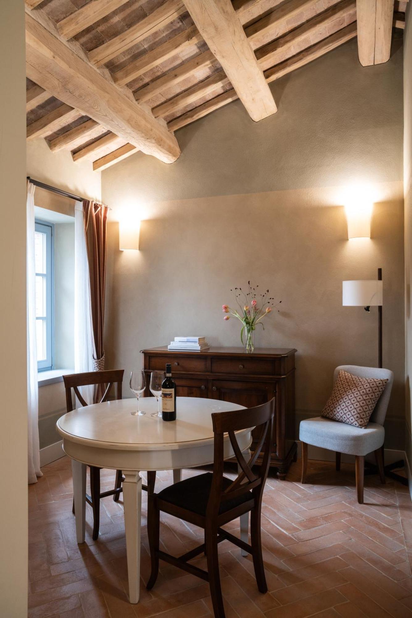 Tenuta Castelgiocondo Montalcino Bagian luar foto